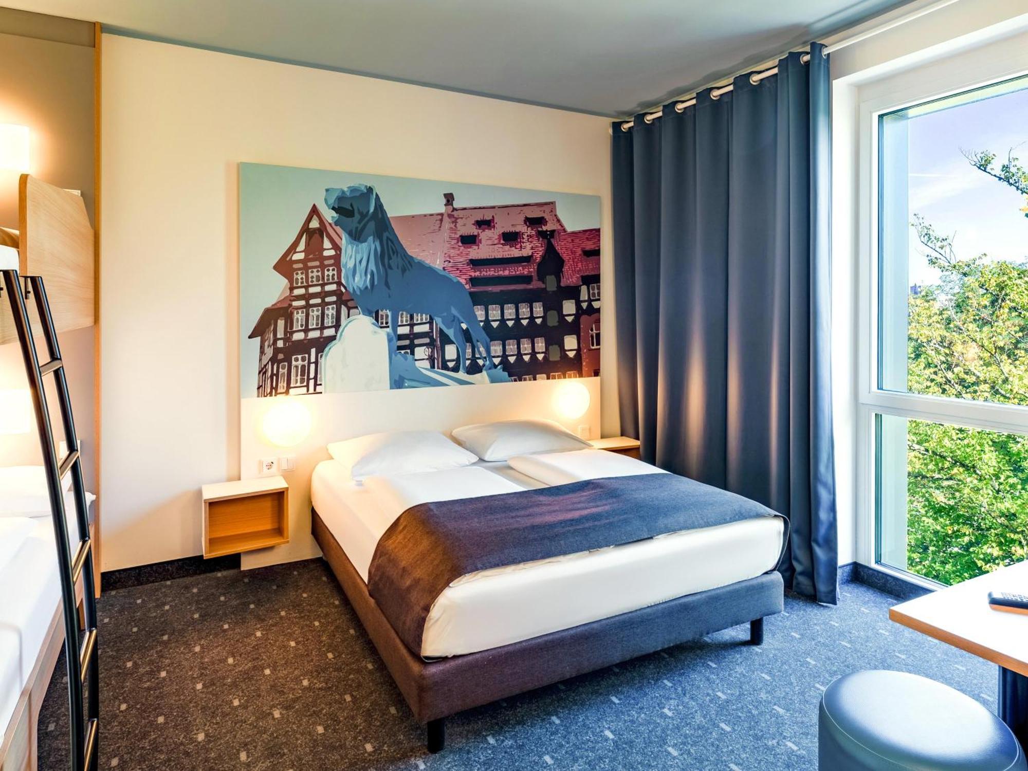B&B Hotel Braunschweig-City Bagian luar foto