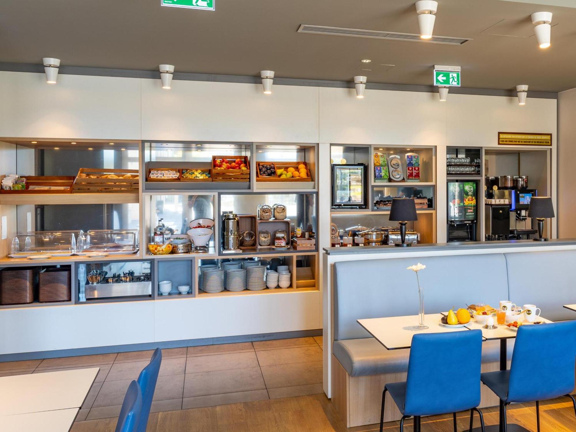 B&B Hotel Braunschweig-City Bagian luar foto